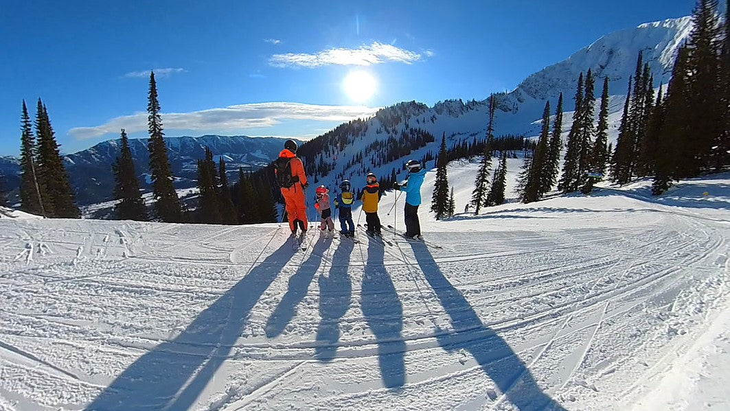 5 Tips for Fun Family Skiing